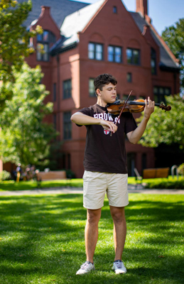 thomas plays a violin