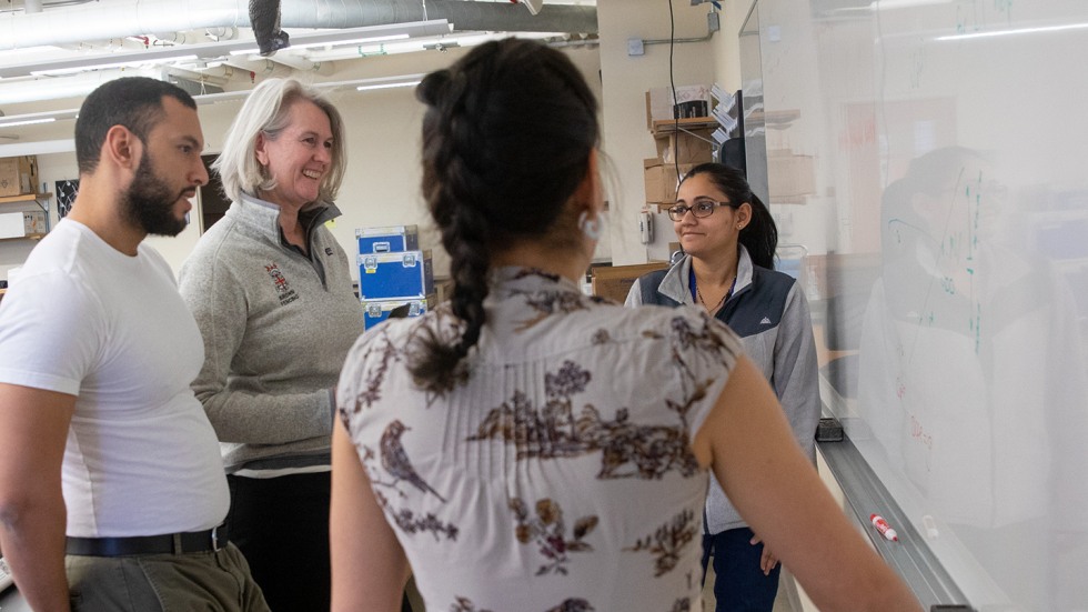 Diane Lipscombe with students