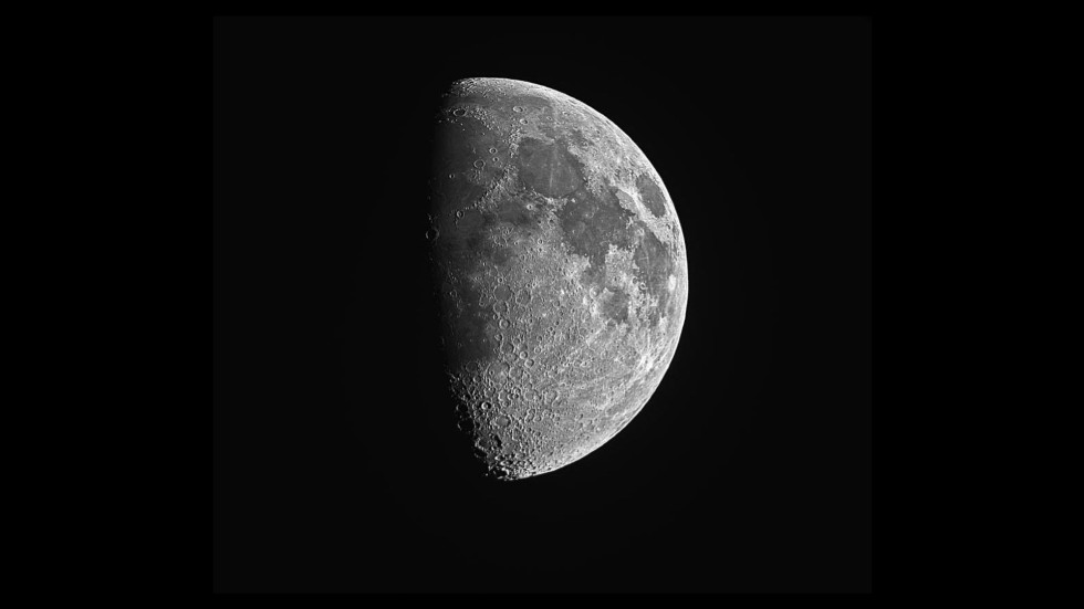 Image of the moon