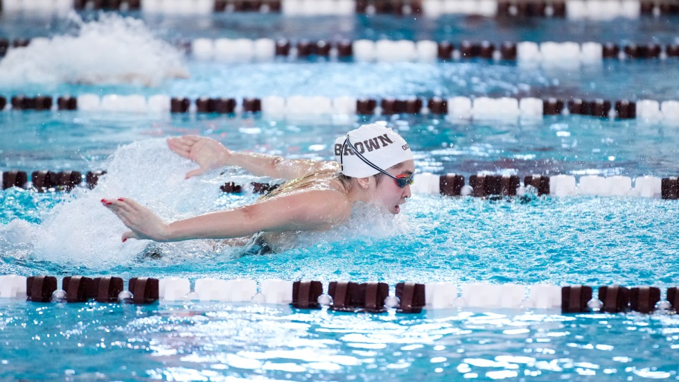 Zehra Bilgin mid-swim