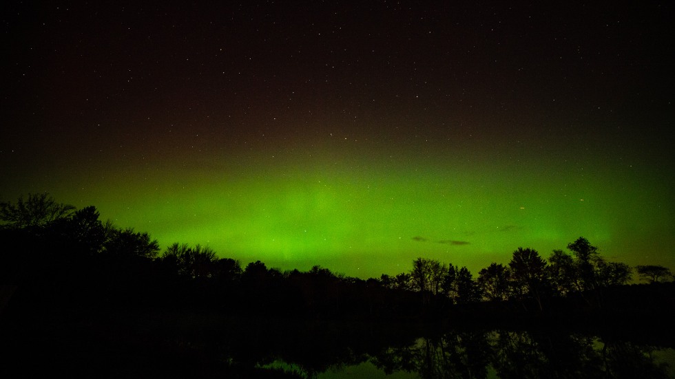 Shippee Sawmill Pond with auroral activity