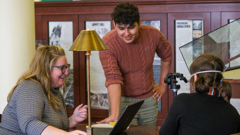 Brown students collaborates with local library to create new exhibit