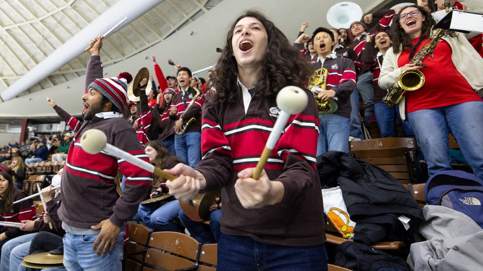 band cheers on hockey team 